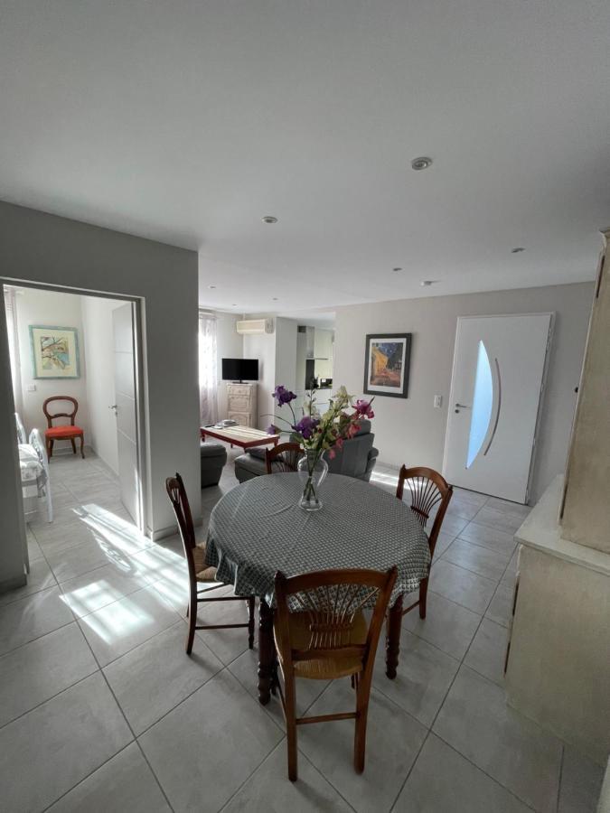 Petite Maison Pres Du Centre LʼIsle-sur-la-Sorgue 외부 사진